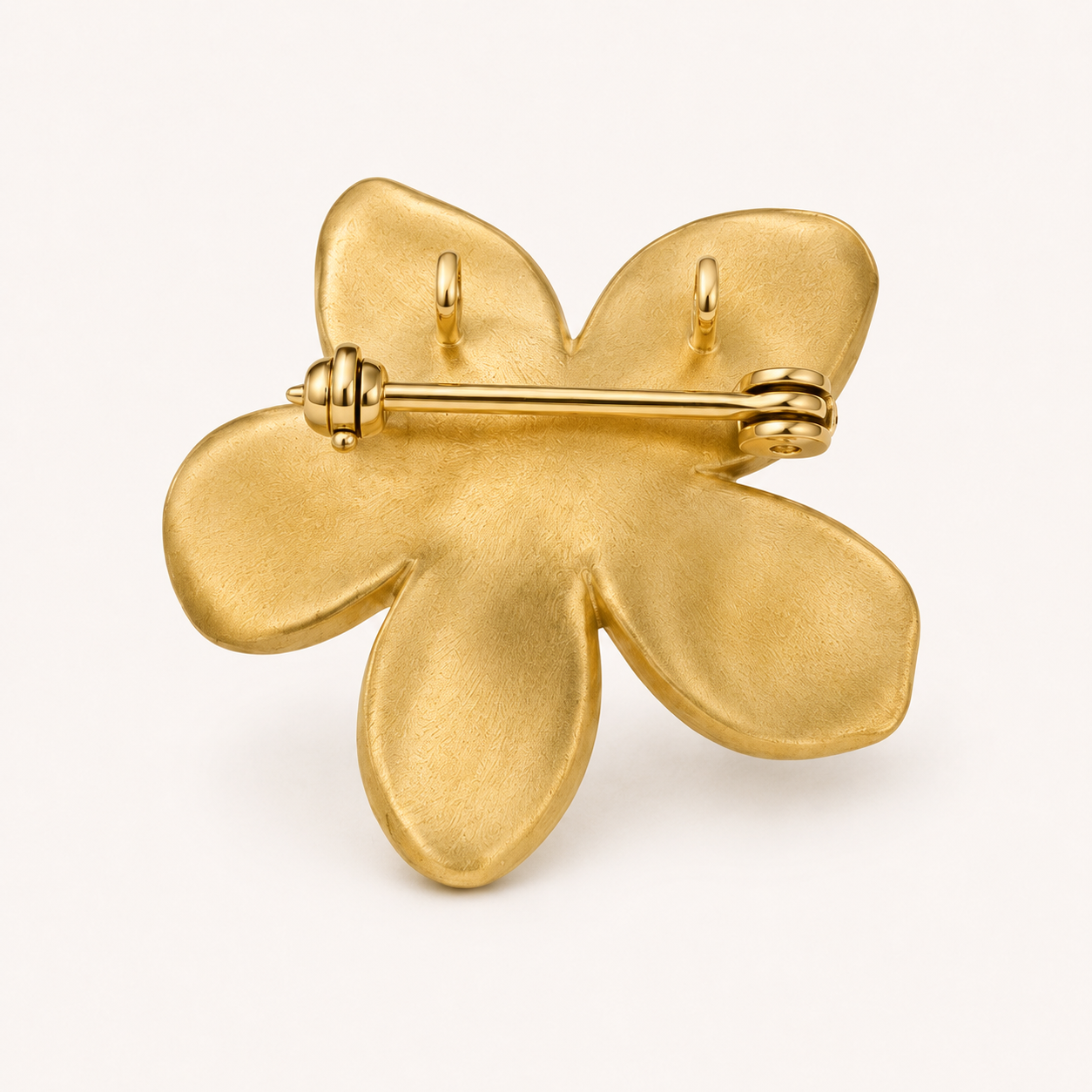 Jasmine brooch