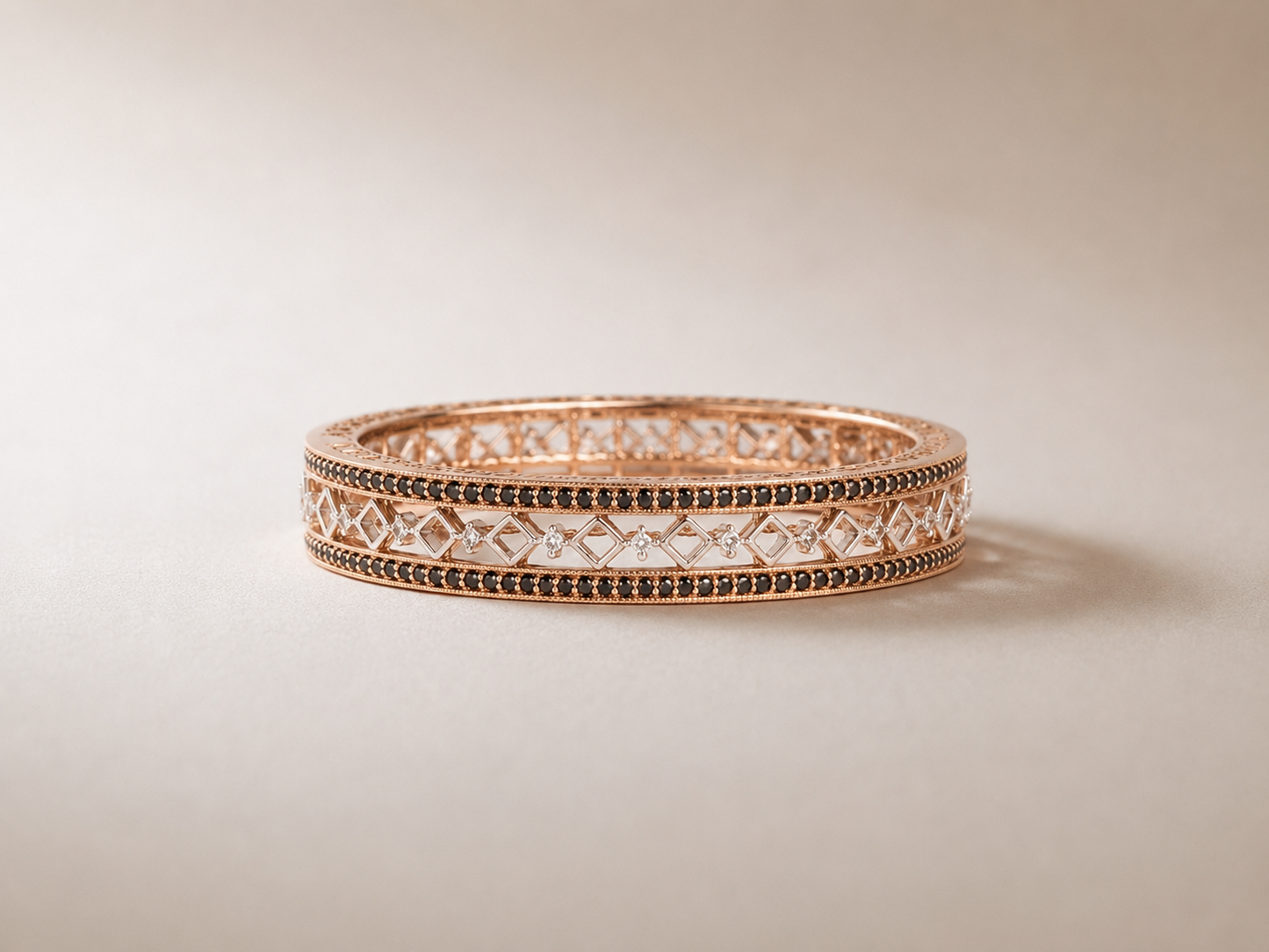 Deyar ring with diamonds