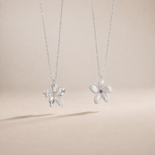 Jasmine Necklace Petite Blanc