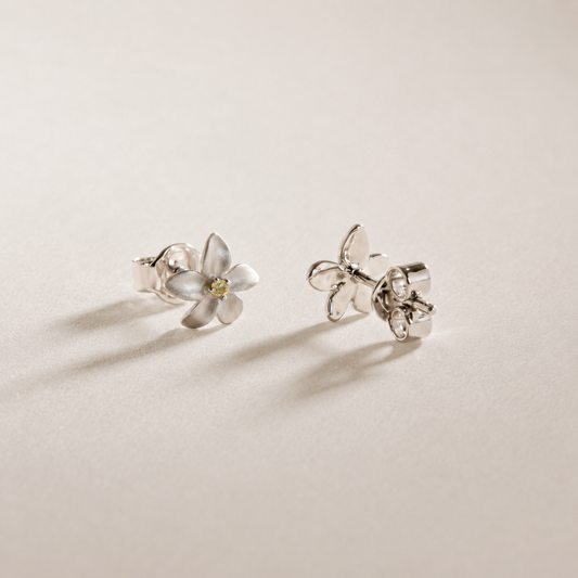 Petite Jasmine Earrings Blanc
